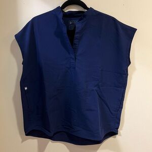 FIGS Rafaela Scrub Top